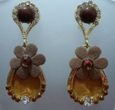 Brinco Dourado com Marron